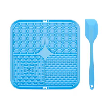 Bestby - Dog Licking Plate with Silicone Spatula